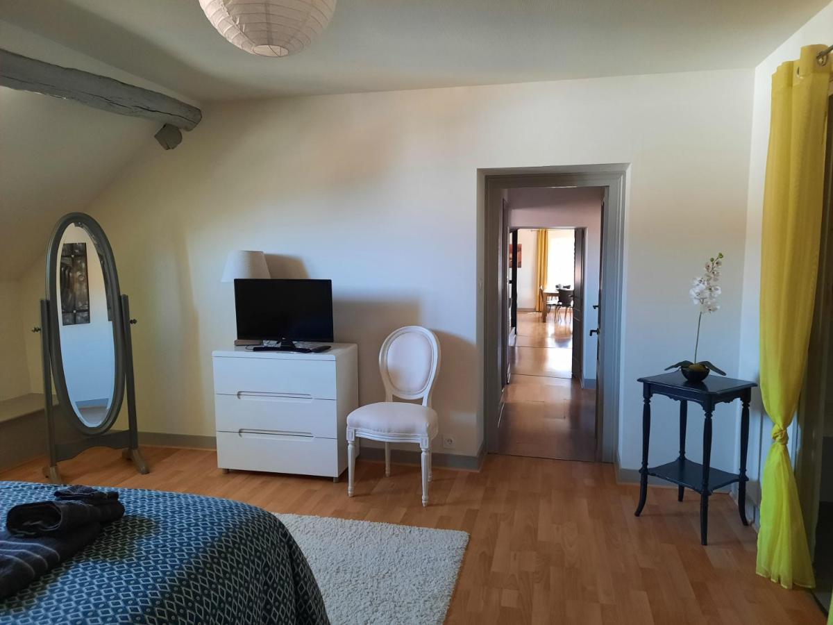 Grand Appartement Tout Confort Proche De Chambord Saint-Claude-de-Diray Buitenkant foto