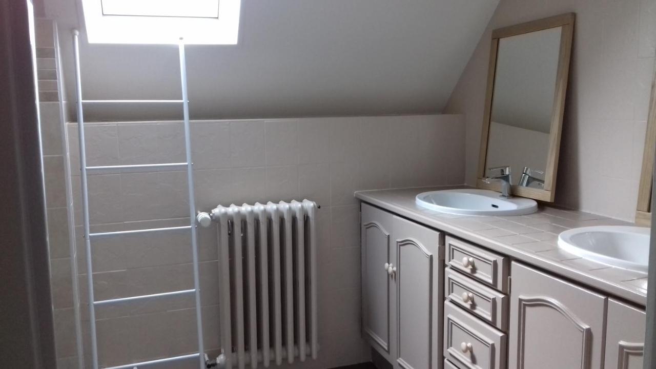 Grand Appartement Tout Confort Proche De Chambord Saint-Claude-de-Diray Buitenkant foto